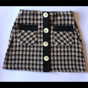 Zara tweeted mini skirt